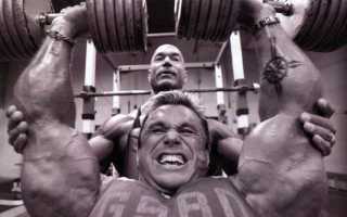 Как сейчас выглядит Ли Прист: фото трицепсового гиганта