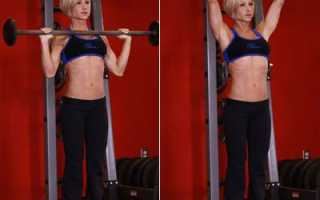 Жим штанги стоя с груди