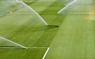 Как правильно поливать футбольное поле: советы для лучшего ухода за травой